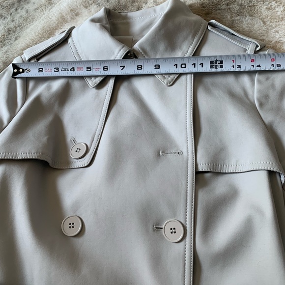 Club Monaco Viveca trench size S - Picture 9 of 9
